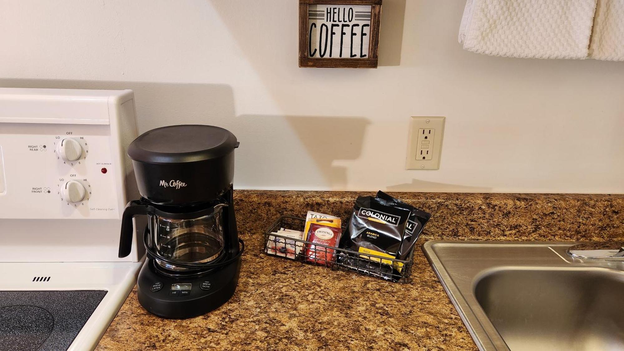 Beargrass Lodging & Rv Resort Hungry Horse エクステリア 写真