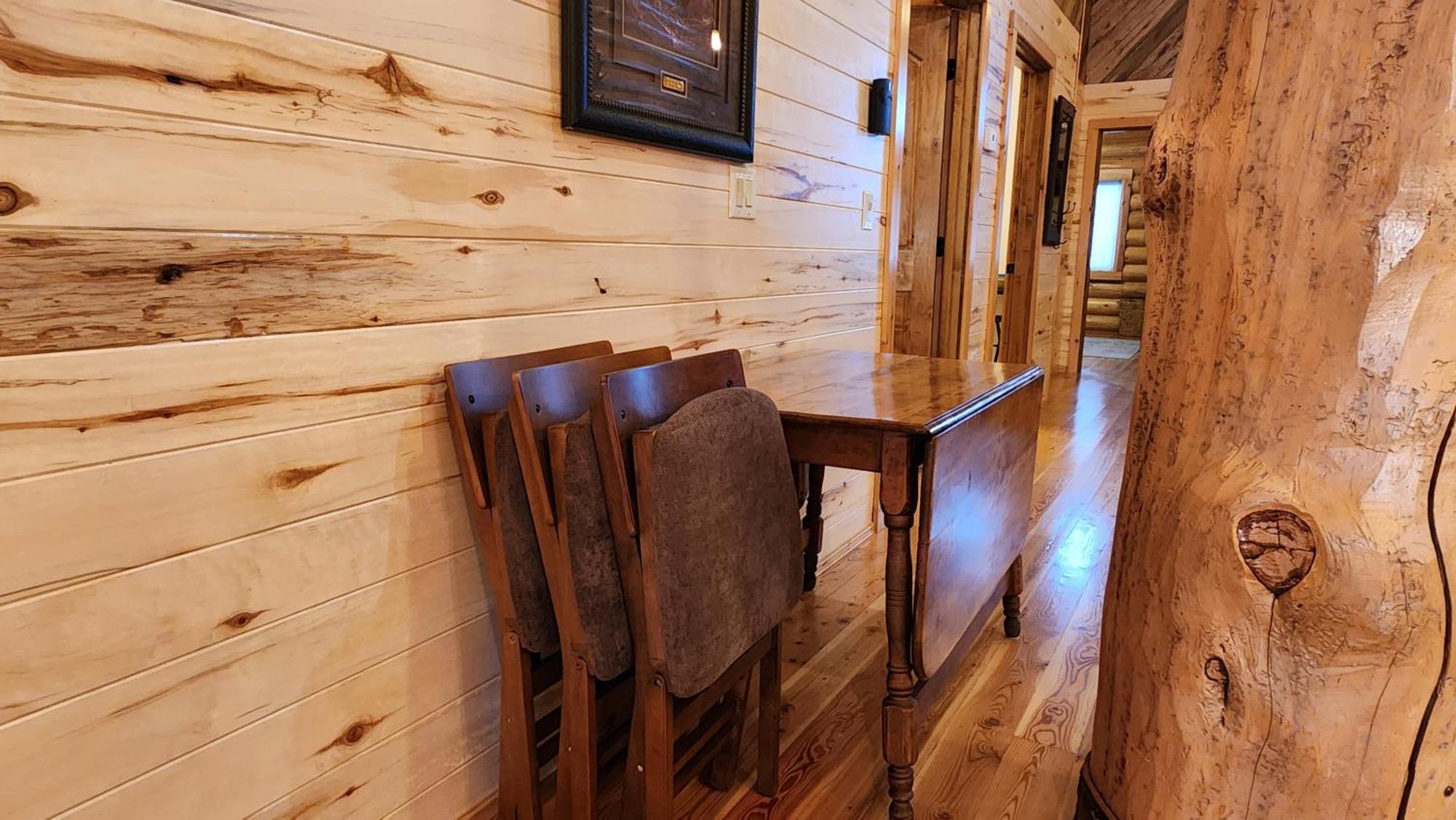 Beargrass Lodging & Rv Resort Hungry Horse エクステリア 写真