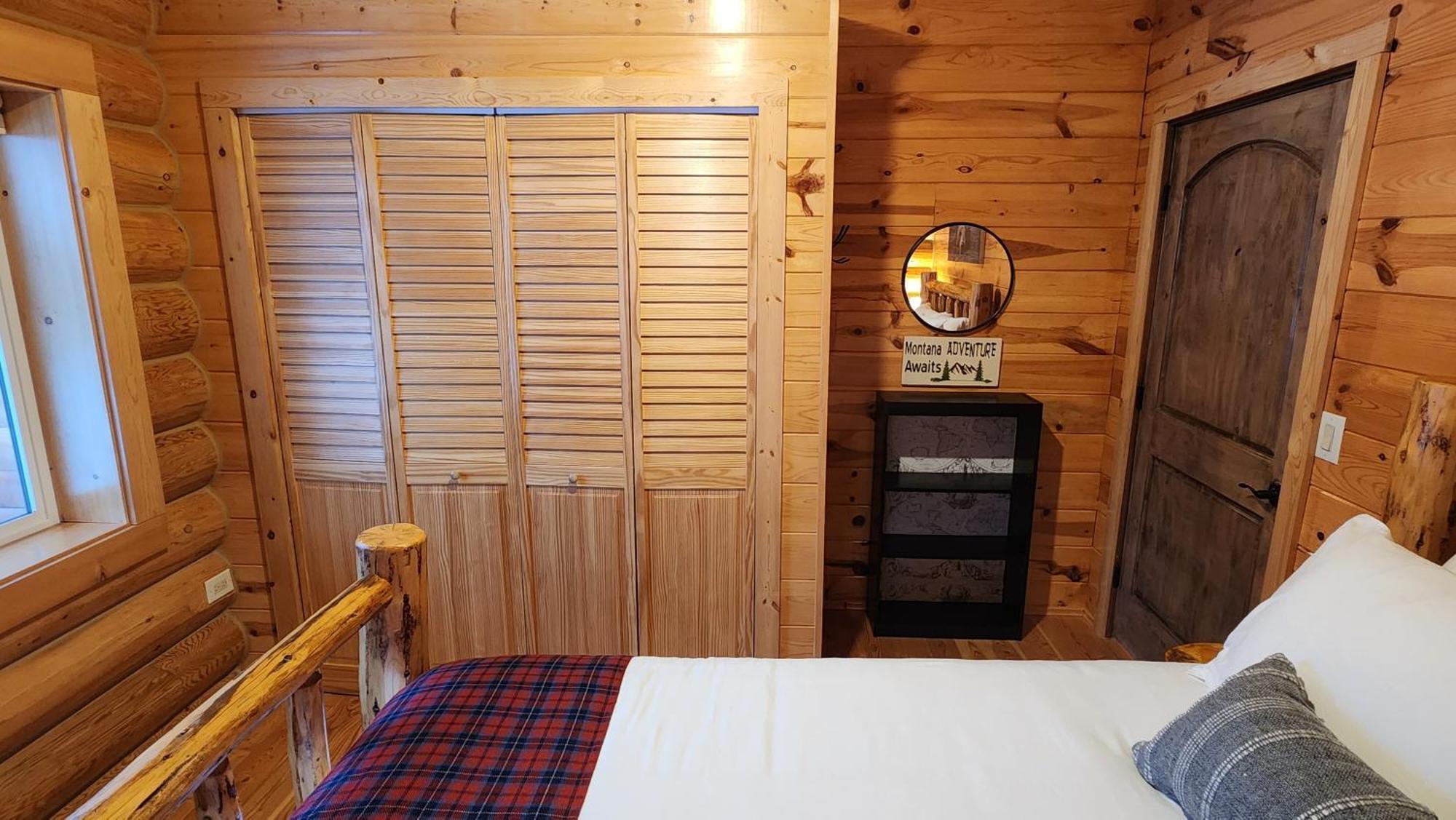 Beargrass Lodging & Rv Resort Hungry Horse エクステリア 写真
