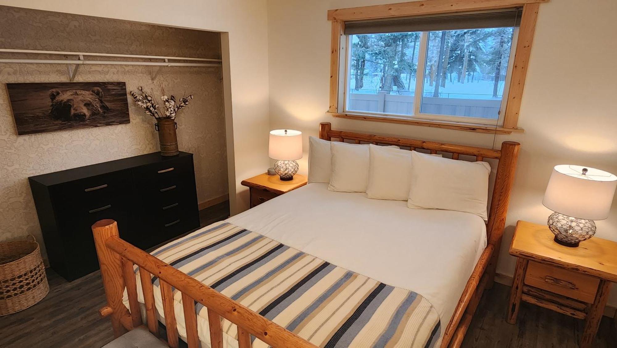 Beargrass Lodging & Rv Resort Hungry Horse エクステリア 写真