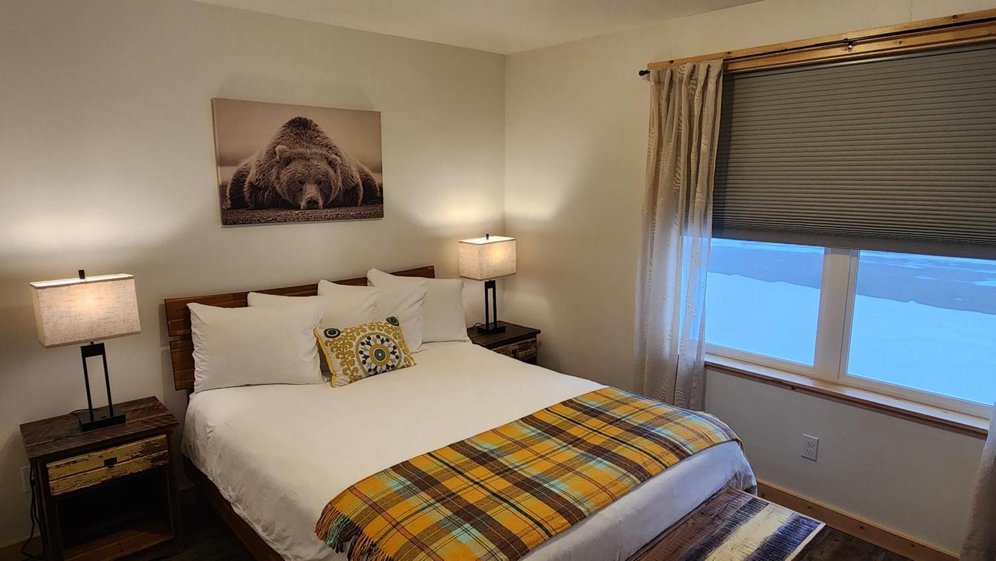 Beargrass Lodging & Rv Resort Hungry Horse エクステリア 写真
